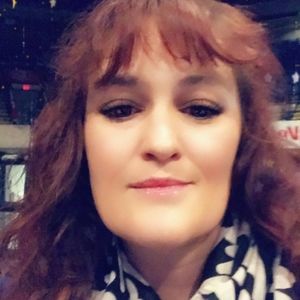 Meet your Posher, Kacy